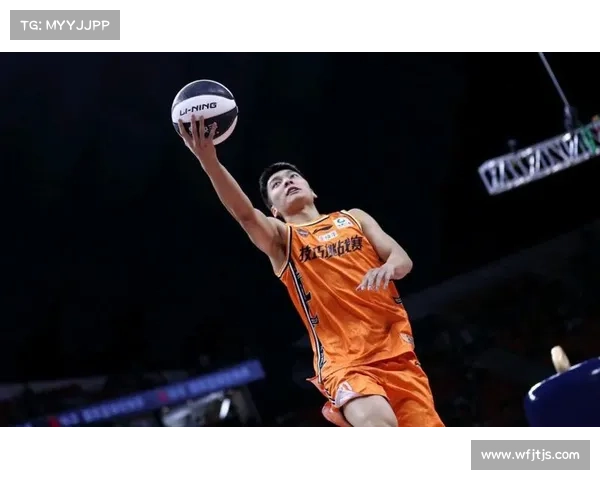 从绰号三球看拉梅尔鲍尔独特的篮球风格与成长之路